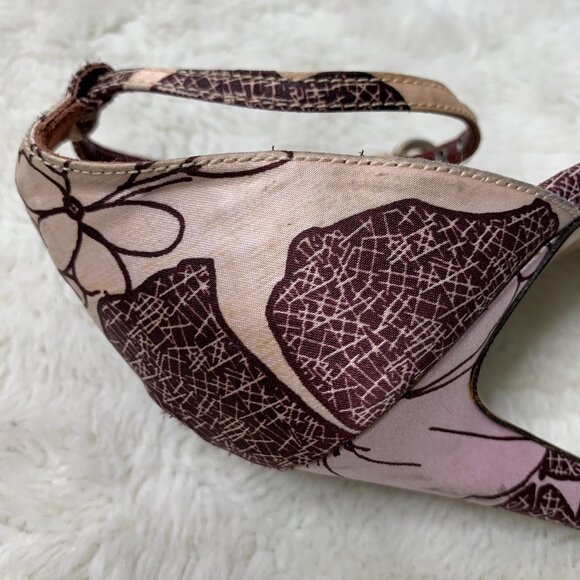 Miu Miu Women's Purple Leather Ankle Strap Floral Ribbon Heels Size 39 - Picture 8 of 14